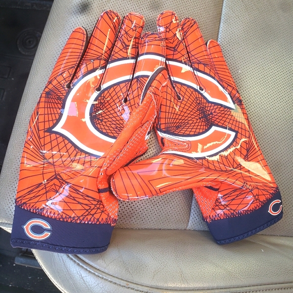 Nike Other - Nike Superbad football gloves Chicago Bears
